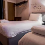 The Famous Floor Sleeps 26 And Group Acc Sleeps30